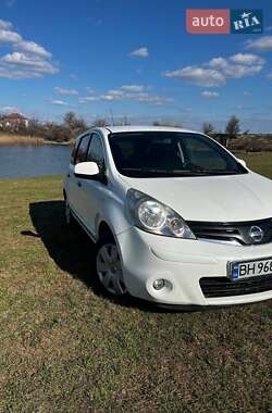 Хетчбек Nissan Note 2011 в Одесі