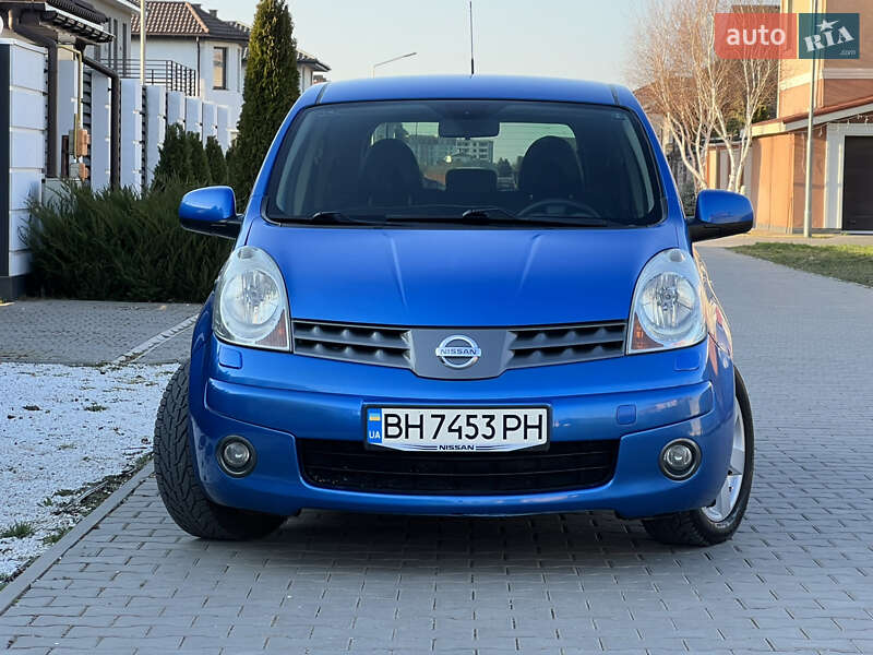 Хэтчбек Nissan Note 2007 в Одессе