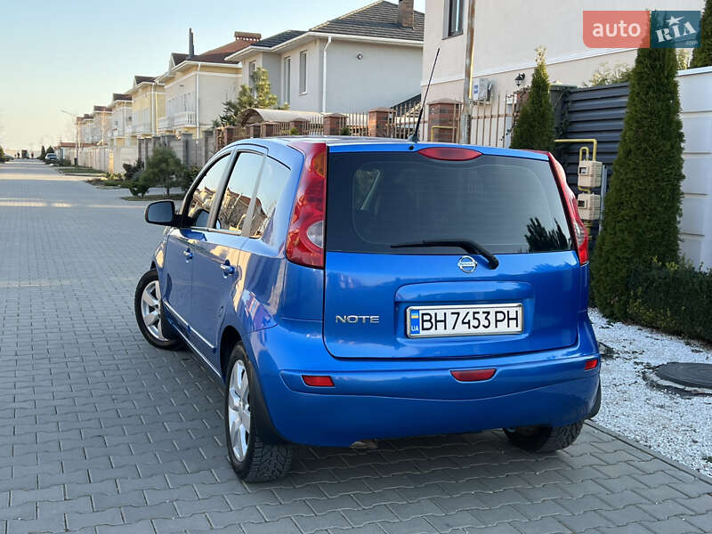 Хэтчбек Nissan Note 2007 в Одессе