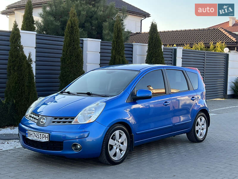 Хэтчбек Nissan Note 2007 в Одессе