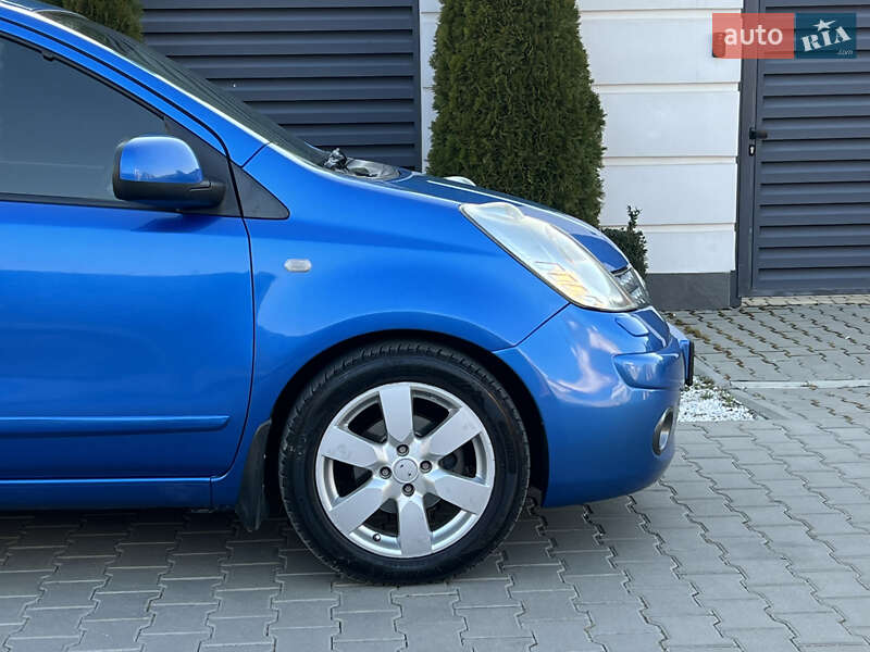 Хэтчбек Nissan Note 2007 в Одессе