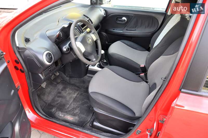 Хэтчбек Nissan Note 2009 в Львове