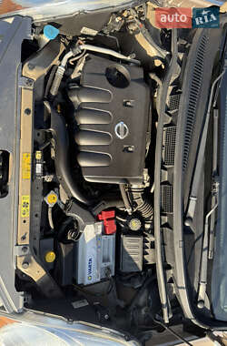 Хэтчбек Nissan Note 2008 в 