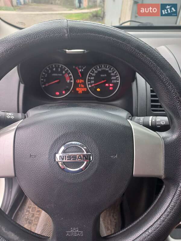 Хетчбек Nissan Note 2011 в Запоріжжі фото 8 Хетчбек Nissan Note 2011 в Запоріжжі