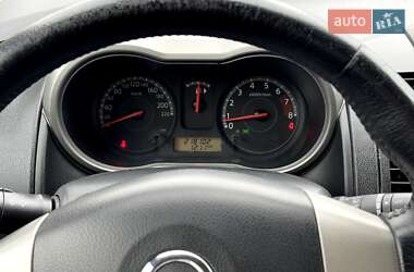 Хэтчбек Nissan Note 2006 в 