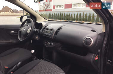 Хэтчбек Nissan Note 2007 в 
