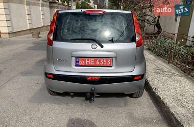 Хэтчбек Nissan Note 2007 в 