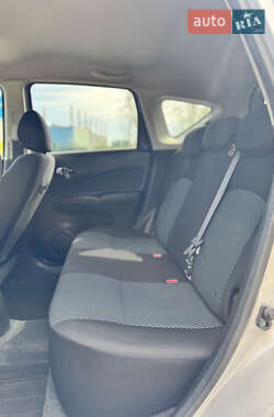 Хэтчбек Nissan Note 2015 в 