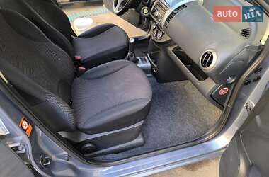 Хэтчбек Nissan Note 2008 в 