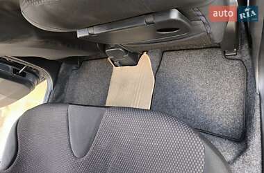 Хэтчбек Nissan Note 2008 в 