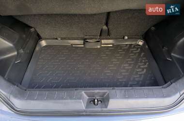 Хэтчбек Nissan Note 2008 в 