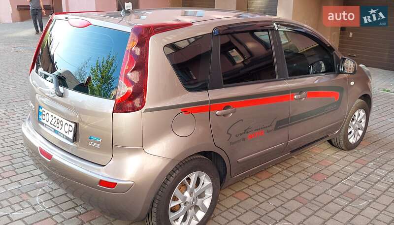 Хэтчбек Nissan Note 2009 в Ивано-Франковске