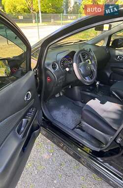 Хэтчбек Nissan Note 2013 в 