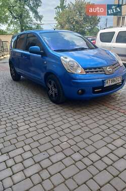 Хэтчбек Nissan Note 2006 в Ивано-Франковске