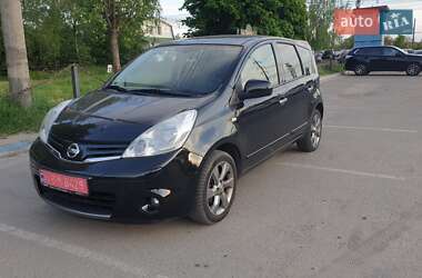 Хетчбек Nissan Note 2011 в Луцьку
