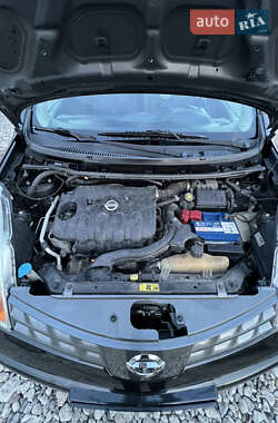 Хэтчбек Nissan Note 2006 в 