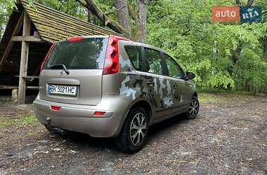 Хетчбек Nissan Note 2008 в 