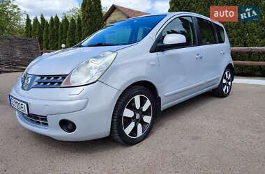 Хетчбек Nissan Note 2008 в Чернігові