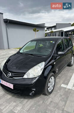 Хэтчбек Nissan Note 2006 в Луцке