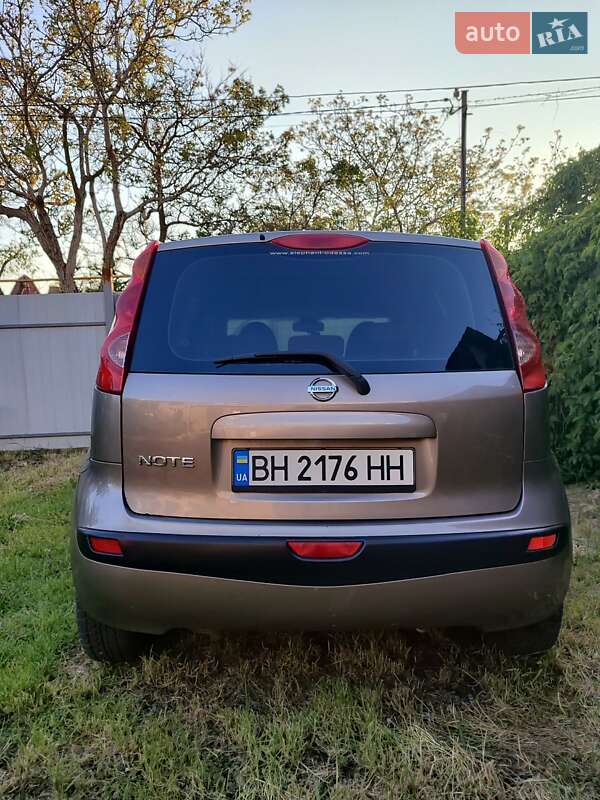 Хэтчбек Nissan Note 2007 в Одессе