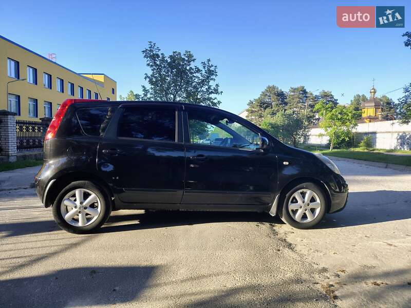 Хетчбек Nissan Note 2009 в Вараші фото 7 Хетчбек Nissan Note 2009 в Вараші