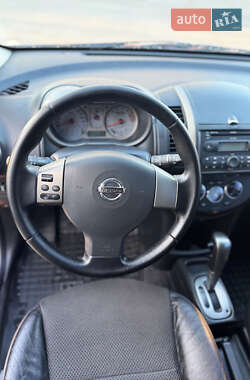 Хэтчбек Nissan Note 2007 в 