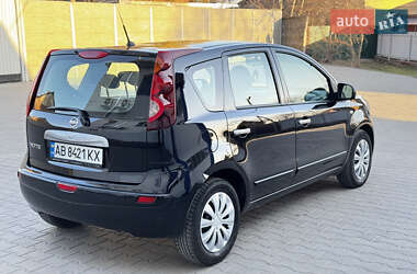 Хетчбек Nissan Note 2011 в 