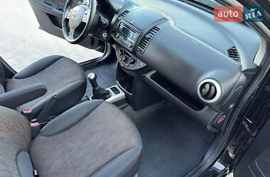 Хетчбек Nissan Note 2011 в 