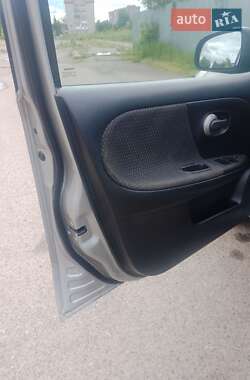 Хетчбек Nissan Note 2006 в 