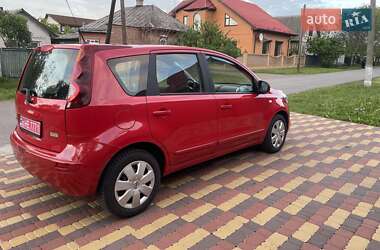 Хетчбек Nissan Note 2010 в 