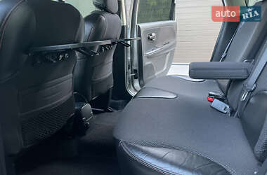 Хэтчбек Nissan Note 2009 в 