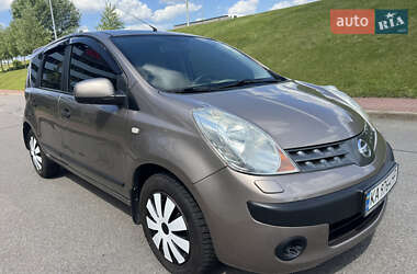 Хетчбек Nissan Note 2006 в Києві