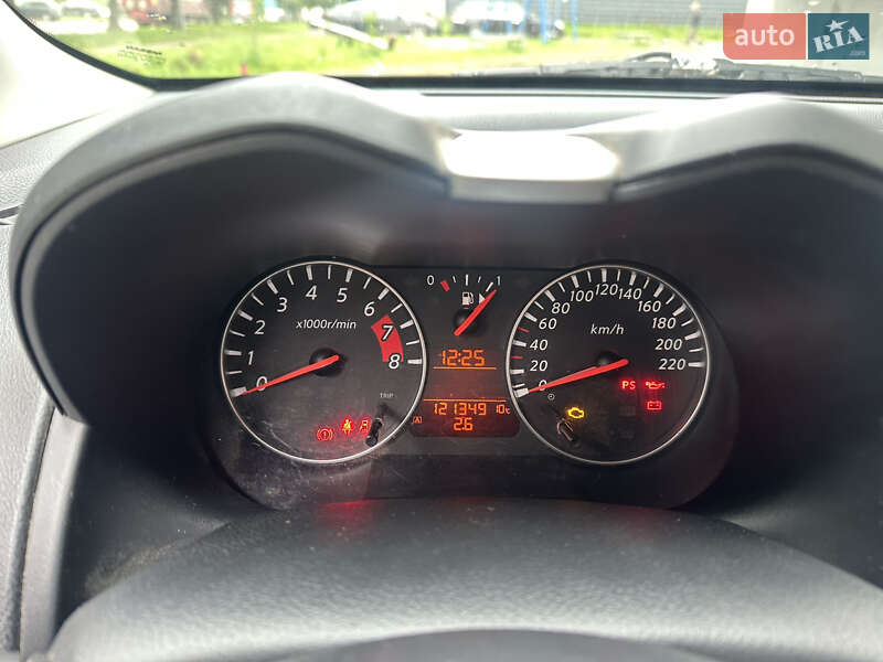 Хэтчбек Nissan Note 2010 в Львове