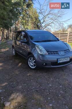Хэтчбек Nissan Note 2007 в Коростене