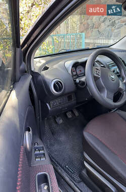 Хэтчбек Nissan Note 2008 в 