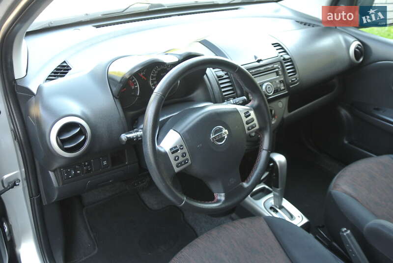 Хэтчбек Nissan Note 2009 в Черновцах