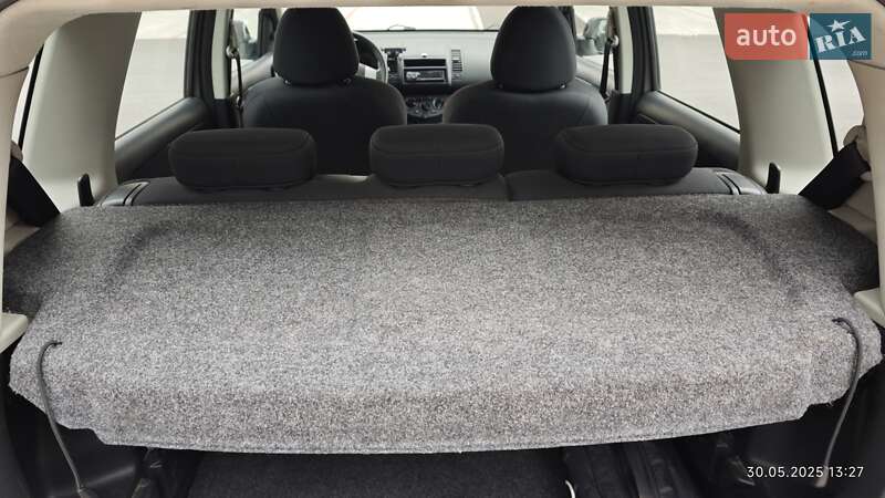 Хэтчбек Nissan Note 2012 в Днепре