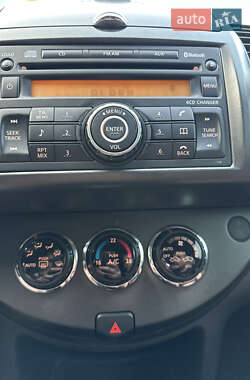 Хэтчбек Nissan Note 2008 в 