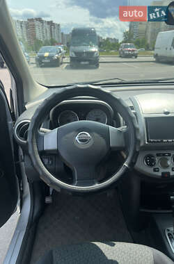 Хэтчбек Nissan Note 2012 в Киеве