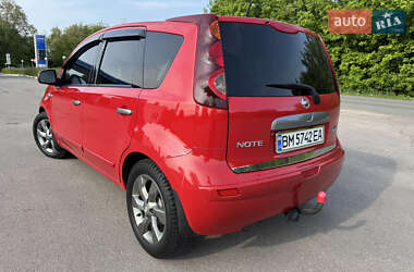 Хетчбек Nissan Note 2010 в 