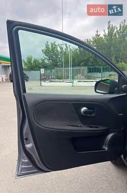 Хетчбек Nissan Note 2007 в 