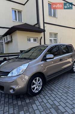Хэтчбек Nissan Note 2011 в Черновцах