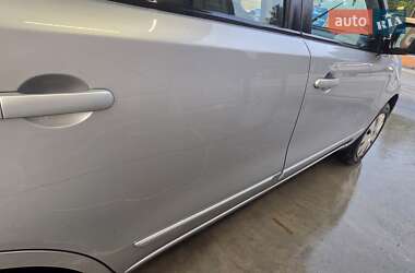 Хэтчбек Nissan Note 2006 в Вараше