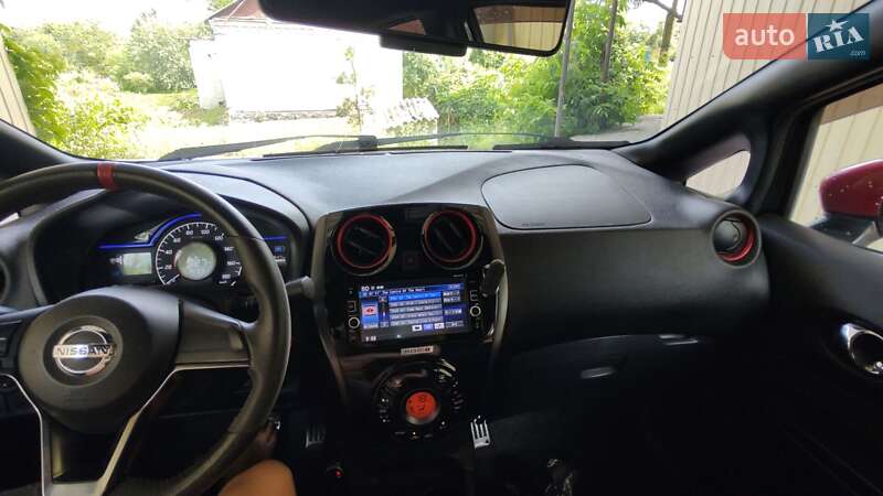 Хэтчбек Nissan Note 2017 в Ржищеве