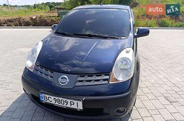 Хэтчбек Nissan Note 2006 в 