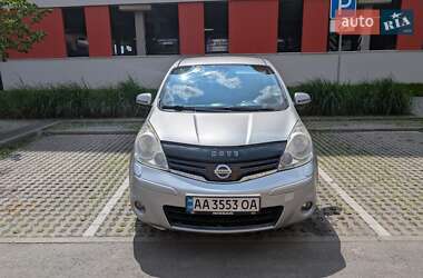 Хетчбек Nissan Note 2010 в 