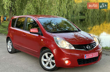 Хэтчбек Nissan Note 2010 в Ровно