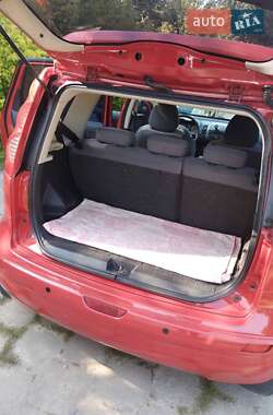 Хэтчбек Nissan Note 2008 в 