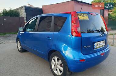 Хэтчбек Nissan Note 2008 в 