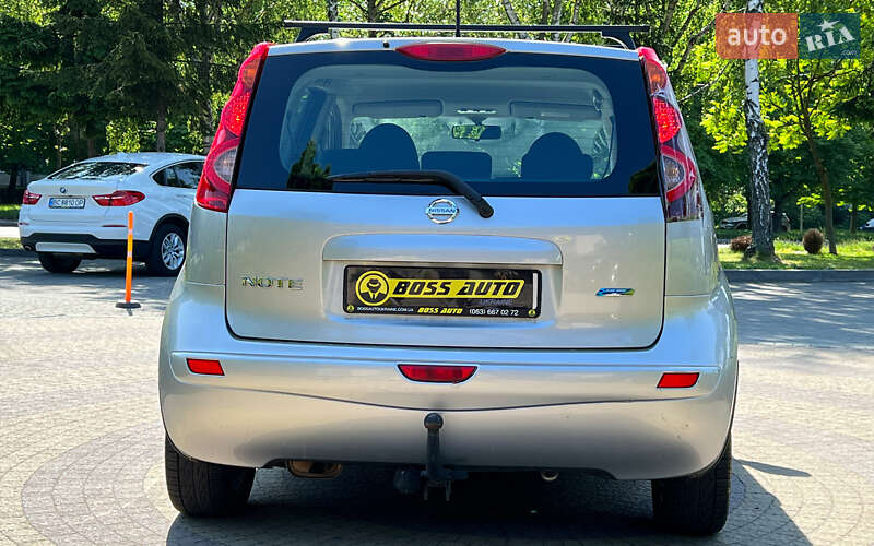 Хетчбек Nissan Note 2010 в Львові